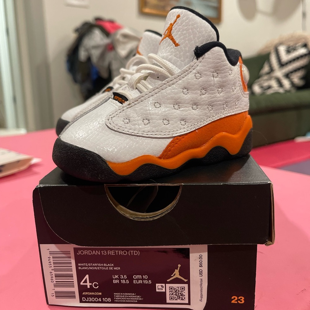 Jordan 13 Retro brand new condition w/ box